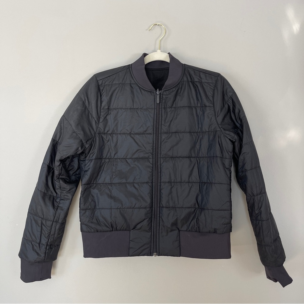 Lululemon Women’s Non-Stop Bomber Jacket. Black. Size 8. Reversible. - Picture 8 of 11
